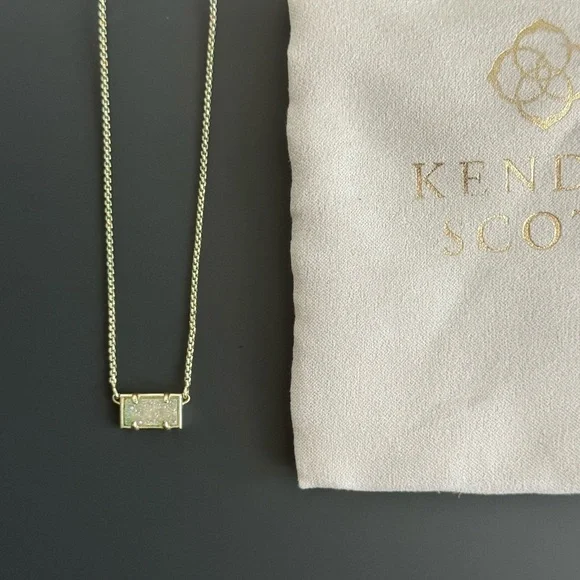 Kendra Scott AUTHENTIC Small Bar Gold with Drusy Necklace - Picture 3 of 5